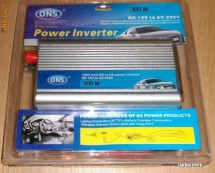 Convertor ( Invertor ) auto de  la 12V la 220V, putere 300W= 85 lei foto