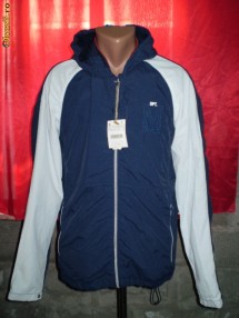 JACHETA PULL BEAR primavara  BARBATI   S foto