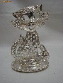 INEDIT OBIECT DECORATIV, DIN METAL ARGINTAT foto
