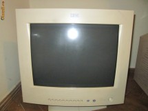 Vand Monitor 2 Alb 15 inch URGENT ! foto