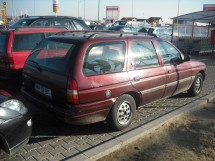 Ford Escort foto