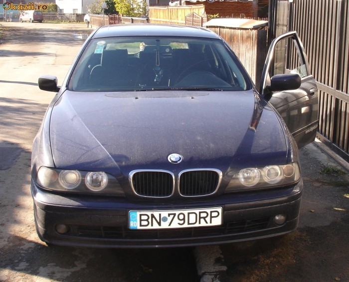 BMW seria 5 foto mare
