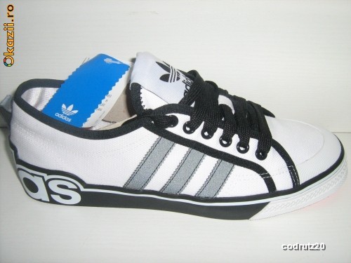 Tenisi ADIDAS nr. 43.3 si 44.7, InCutie, COD 334 foto mare