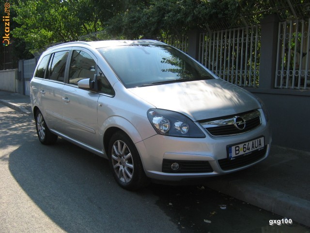 OPEL ZAFIRA 2007 - NIVEL ECHIPARE COSMO foto mare