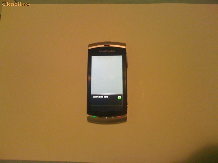 PROTOTIP SONY ERICSSON VIVAZ U5I PACHET FULL foto mare