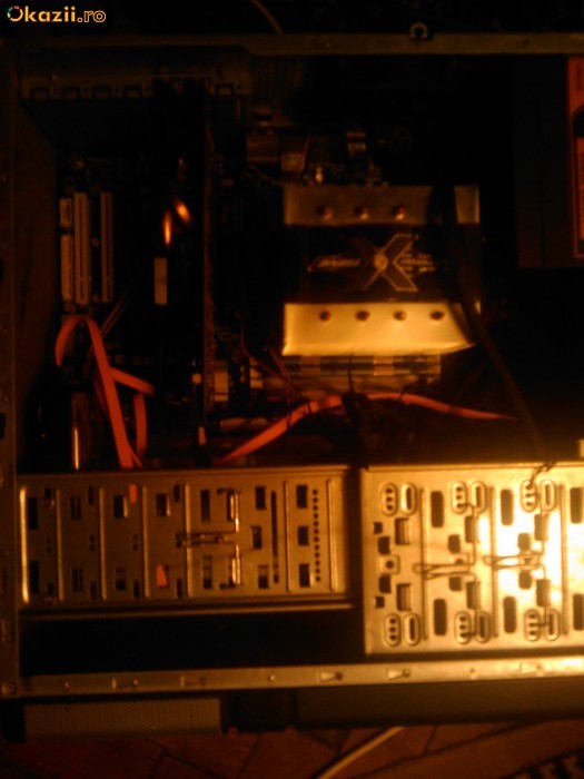 Sistem Desktop+Monitor/TV foto mare