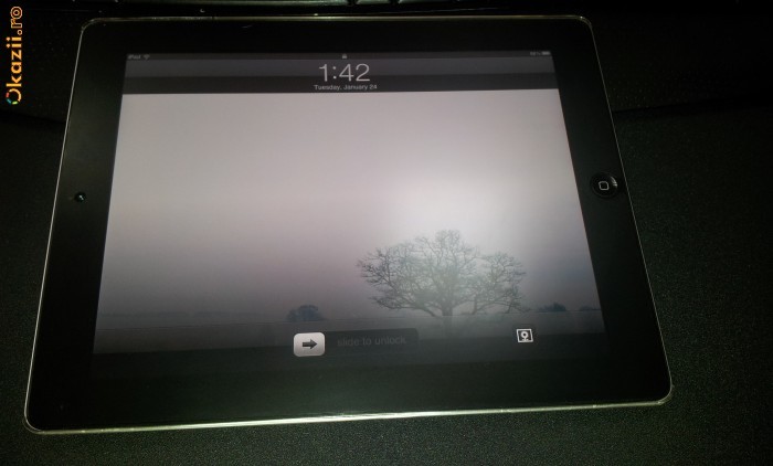 Vand Ipad2 Black 16GB WIFI ca nou - folosit o luna - cu garantie + carcasa de protectie Ipad2 + folie de protectie Ipad2 foto mare