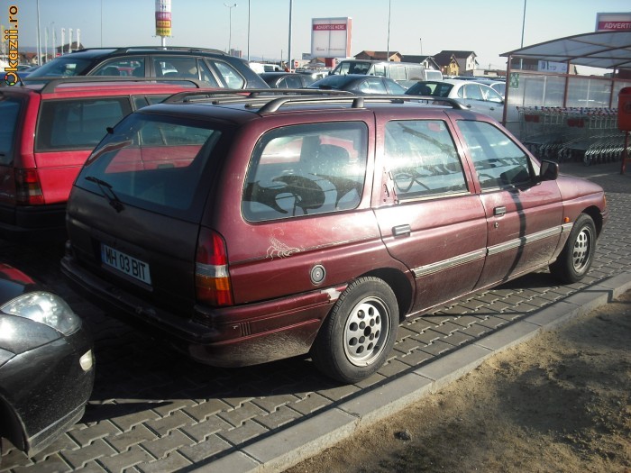 Ford Escort foto mare