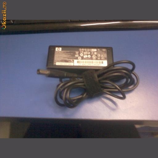 ALIMENTATOR HP 18.5V 3.5A CU PIN foto mare
