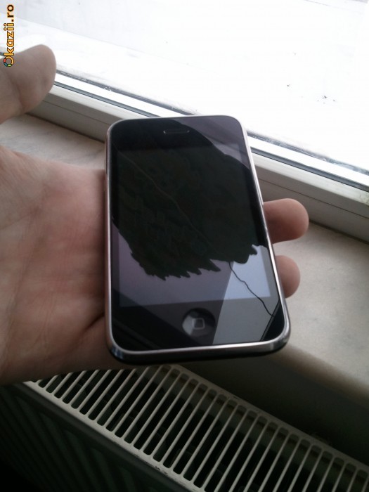 iPhone 3GS foto mare