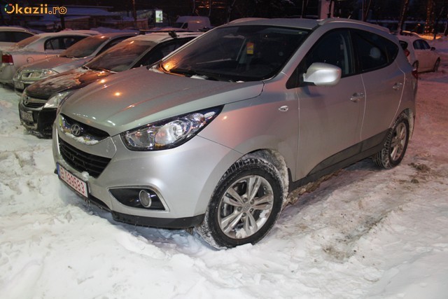 Hyundai ix35 SUV 2012-km 2500 benzina 1998 cm foto mare