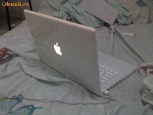 Apple Macbook White 13.3 V.2.1! foto mare
